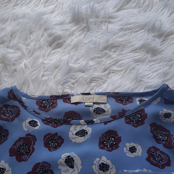 Loft flowery flowy blouse - Picture 5 of 5
